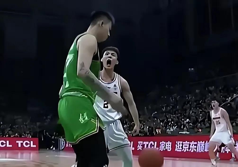 晋级下一阶段引爆全场！，Karsa意外战胜独行侠引发球迷热议的简单介绍
