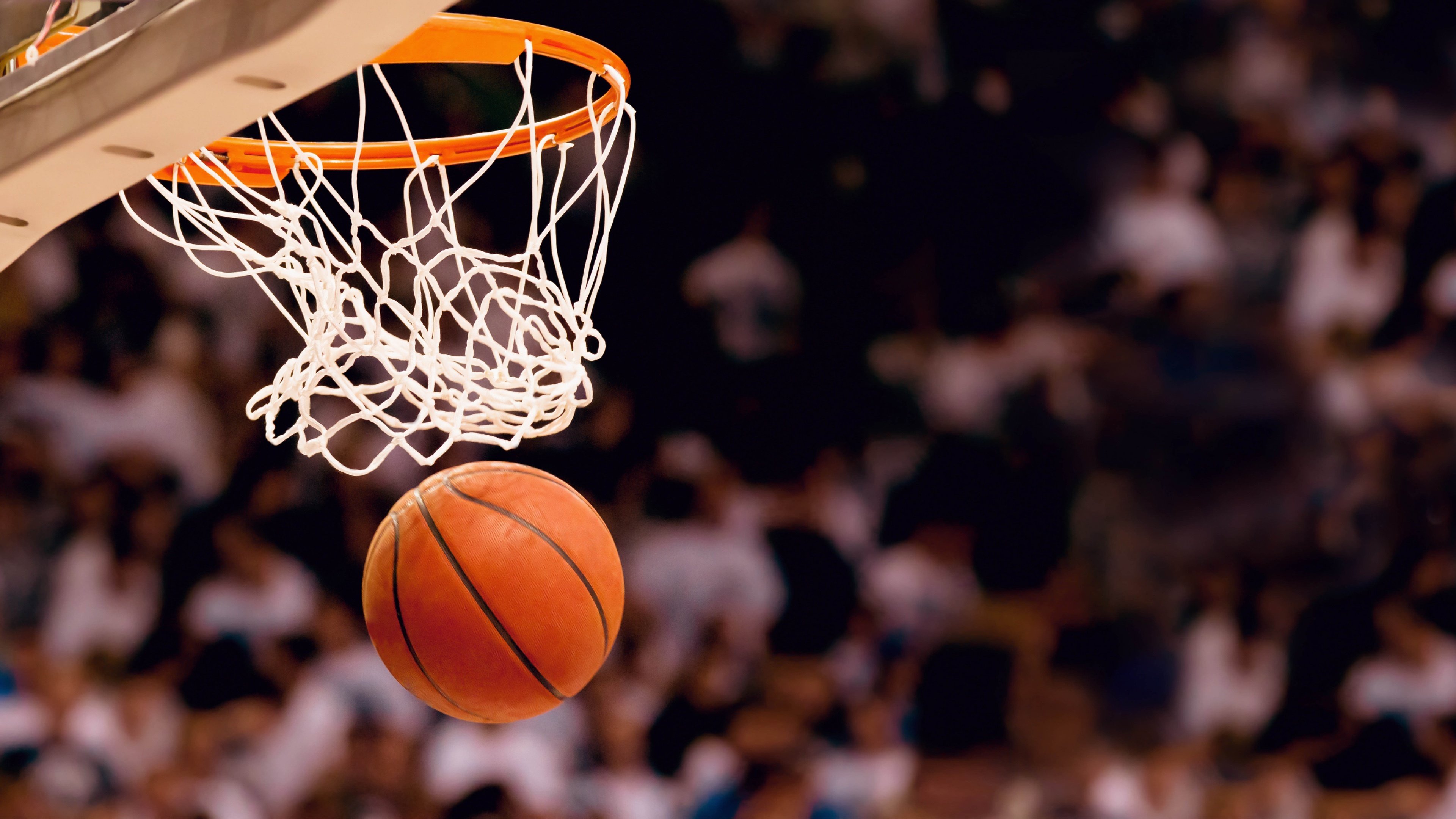  NBA常规赛最新形势：上海申花高居榜首，切尔西强势追赶，冠军归属成迷