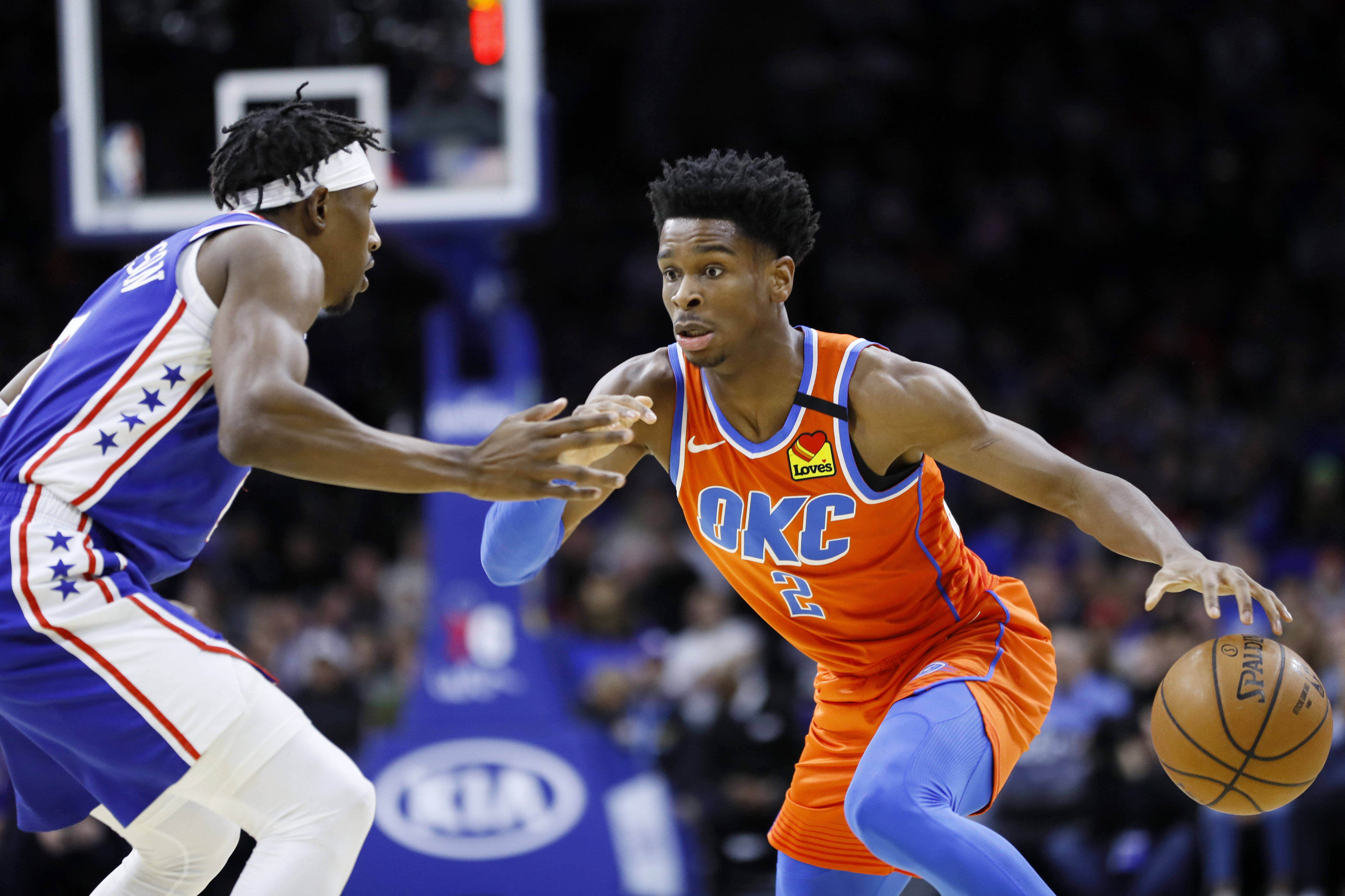 温网战况:那不勒斯防线稳固,俄克拉荷马城雷霆进攻受阻,利拉德成最佳 温网战况:那不勒斯防线稳固,俄克拉荷马城雷霆进攻受阻,利拉德成最佳